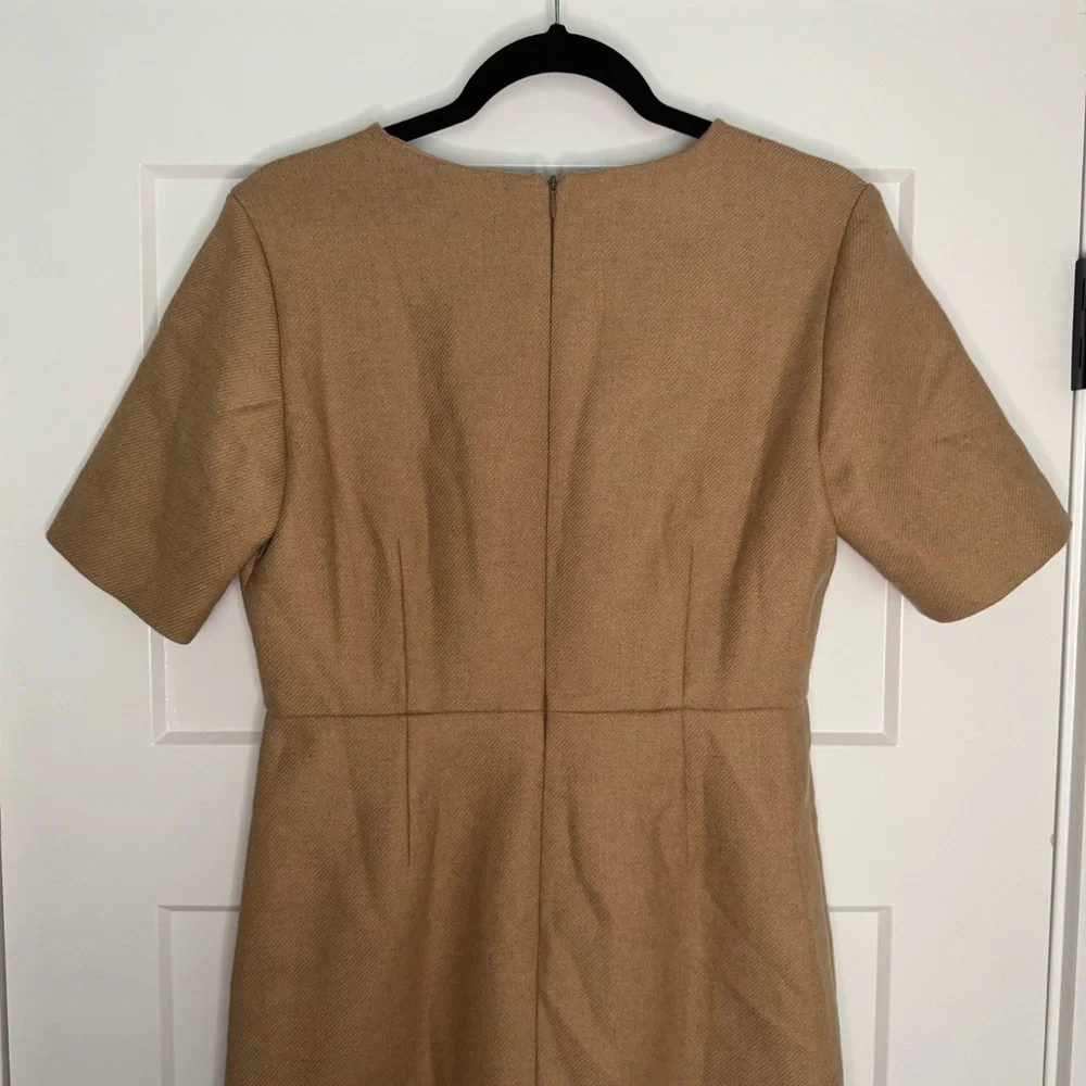 Vineyard Vines Tan Dress NWOT - Picture 5 of 7